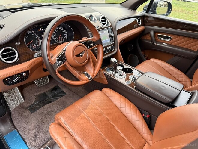 Bentley Bentayga 2016, 74,000 km - 6.0 l - Bakı