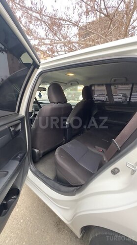Toyota Corolla Fielder-8