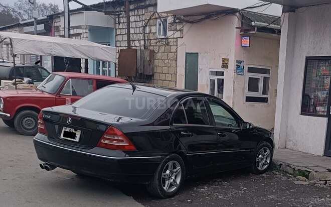 Mercedes C 240-12