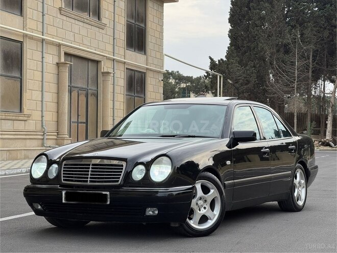 Mercedes E 240 1999, 212,000 km - 2.4 l - Sumqayıt