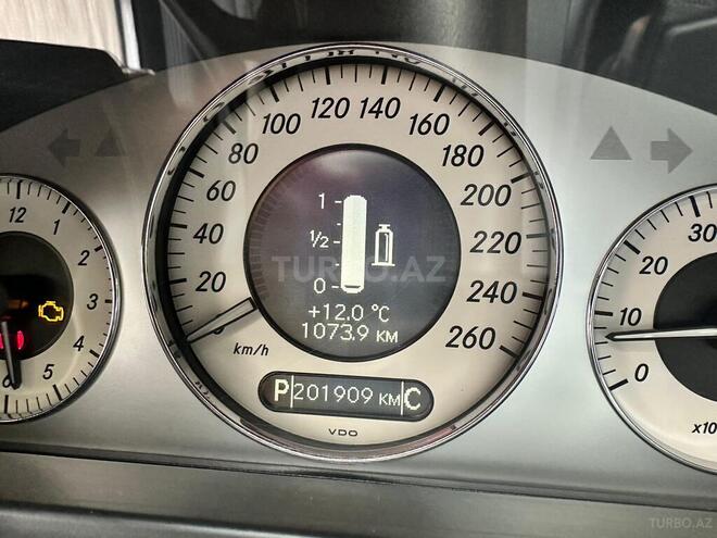 Mercedes E 200-6