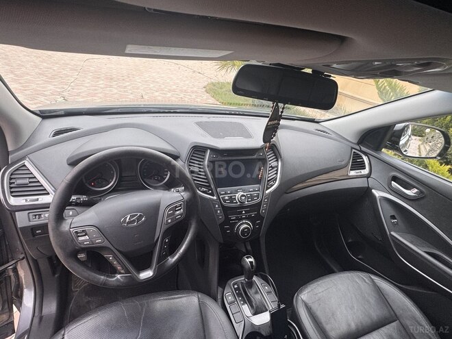 Hyundai Santa Fe-4