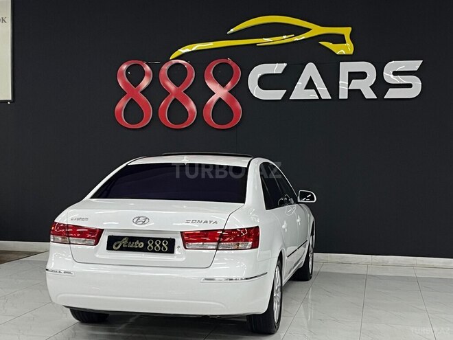 Hyundai Sonata-5