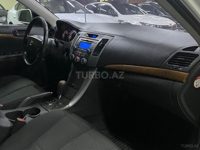 Hyundai Sonata-10