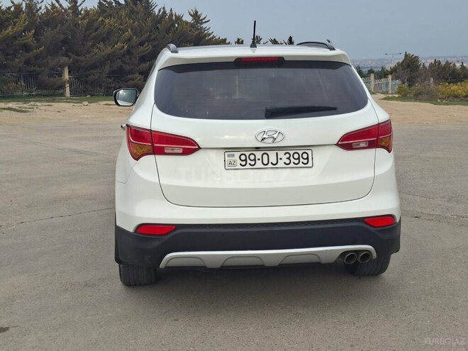 Hyundai Santa Fe-4