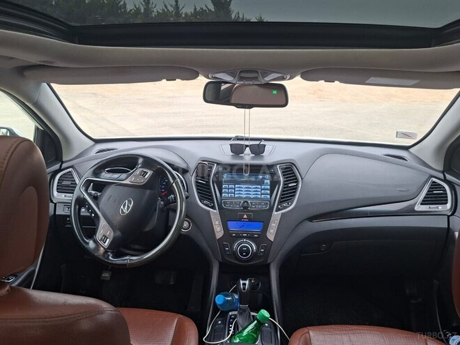 Hyundai Santa Fe-8