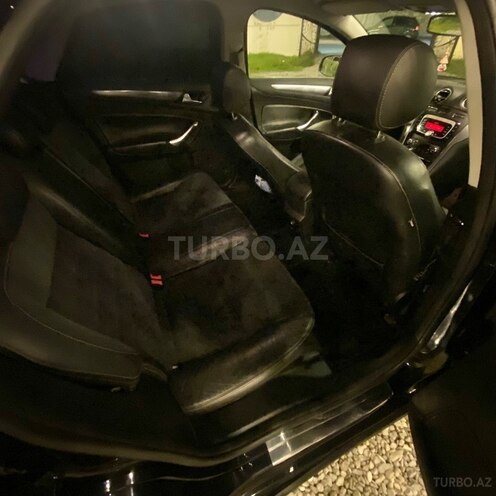 Ford Mondeo-7