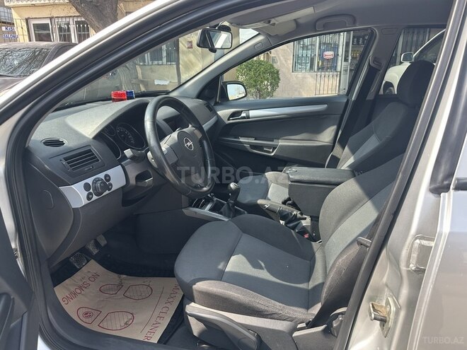 Opel Astra 2006, 242,000 km - 1.4 l - Sumqayıt