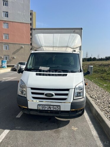 Ford Transit-1