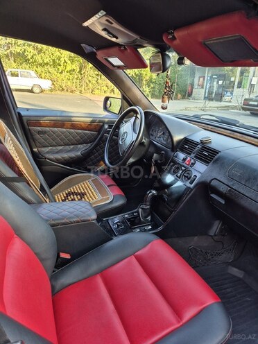 Mercedes C 180-5