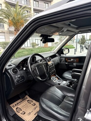 Land Rover Discovery-8