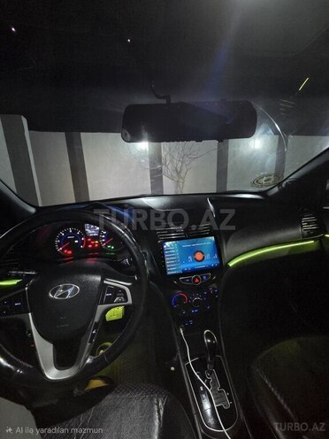 Hyundai Accent 2014, 155,000 km - 1.6 l - Bakı