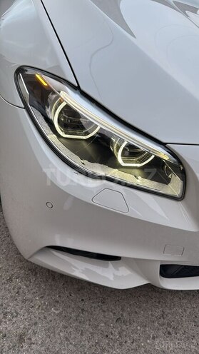 BMW 520d-12