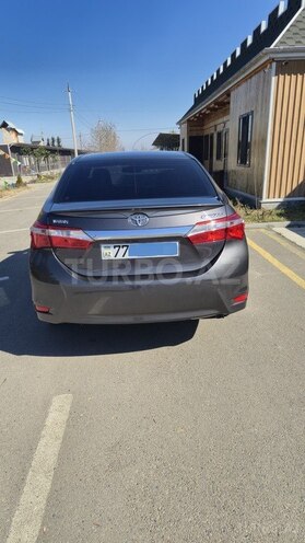 Toyota Corolla 2014, 186,795 km - 1.6 л - Sabirabad