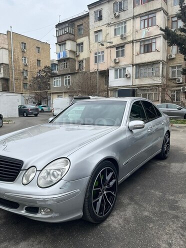 Mercedes E 240 2002, 278,000 km - 2.6 л - Bakı