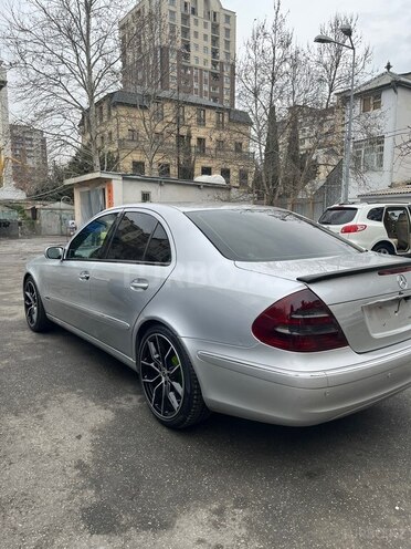 Mercedes E 240 2002, 278,000 km - 2.6 л - Bakı