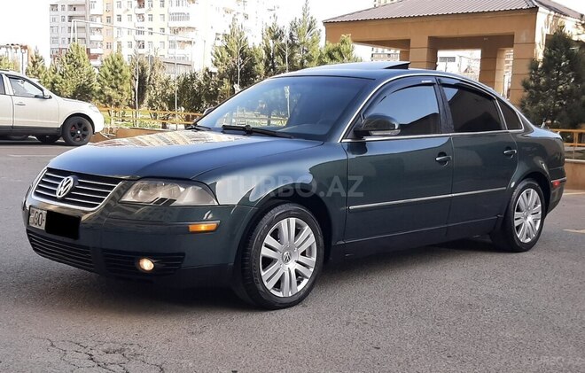 Volkswagen Passat 2004, 355,300 km - 1.8 l - Bakı