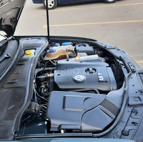 Volkswagen Passat 2004, 355,300 km - 1.8 l - Bakı