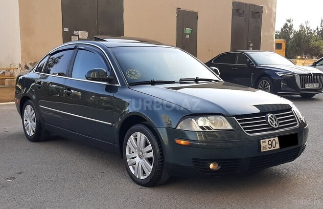 Volkswagen Passat 2004, 355,300 km - 1.8 l - Bakı