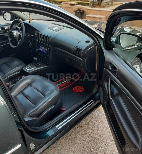 Volkswagen Passat 2004, 355,300 km - 1.8 l - Bakı