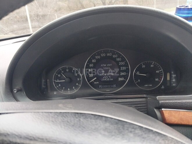 Mercedes E 220 2003, 209,220 km - 2.2 л - Quba
