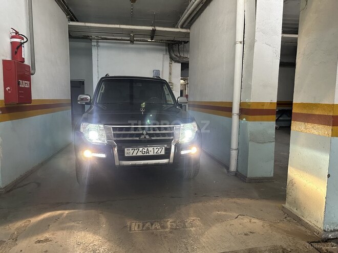 Mitsubishi Pajero 2014, 136,000 km - 3.8 л - Bakı