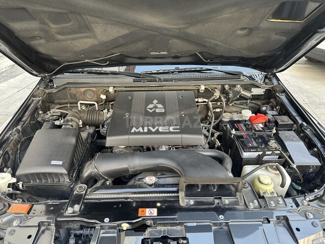 Mitsubishi Pajero 2014, 136,000 km - 3.8 л - Bakı