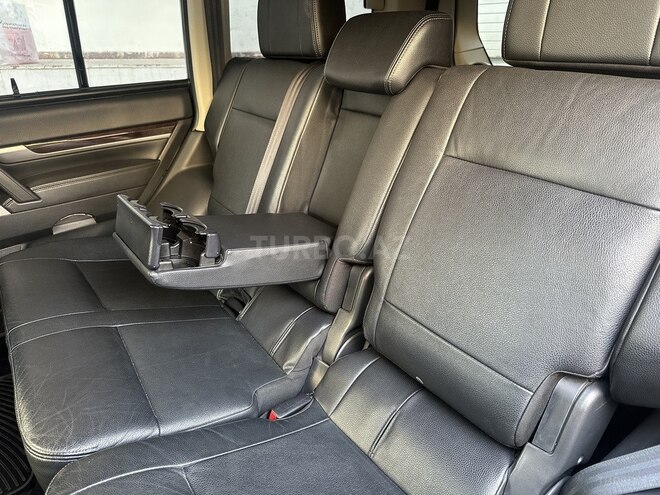 Mitsubishi Pajero 2014, 136,000 km - 3.8 л - Bakı