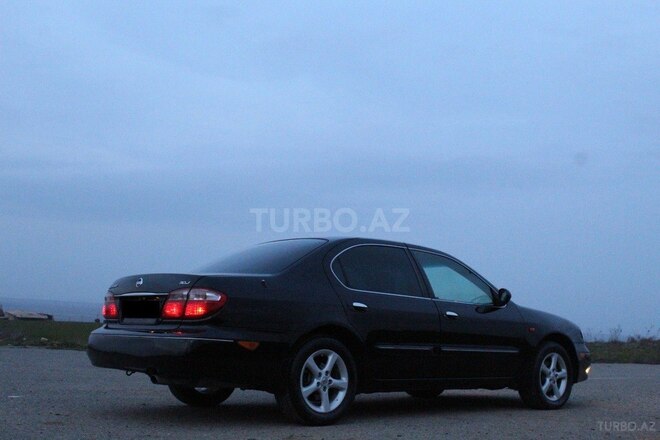 Nissan Maxima-3
