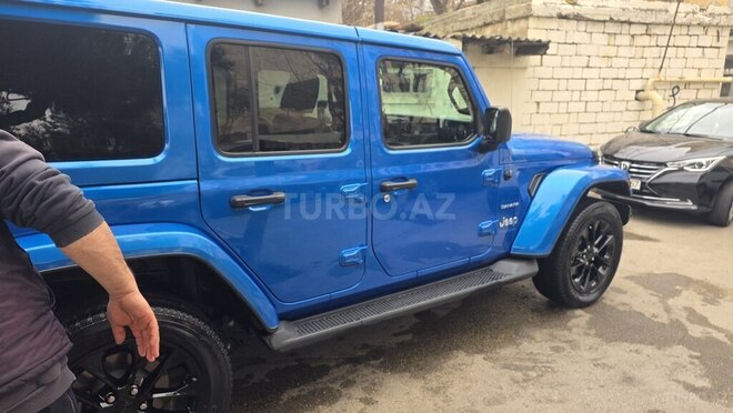 Jeep Wrangler-14
