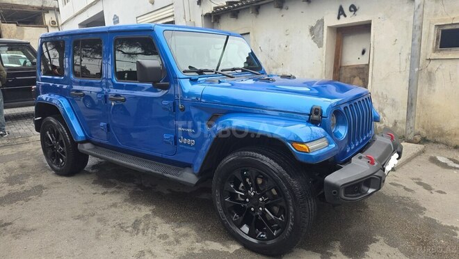 Jeep Wrangler-12