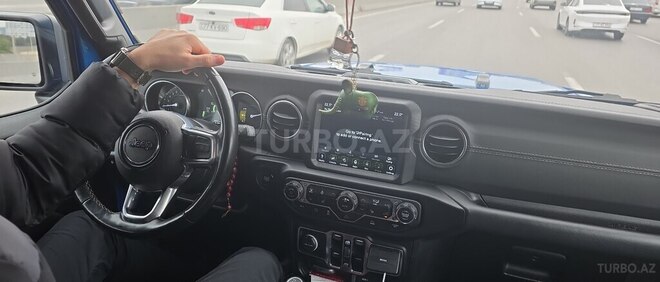 Jeep Wrangler-17