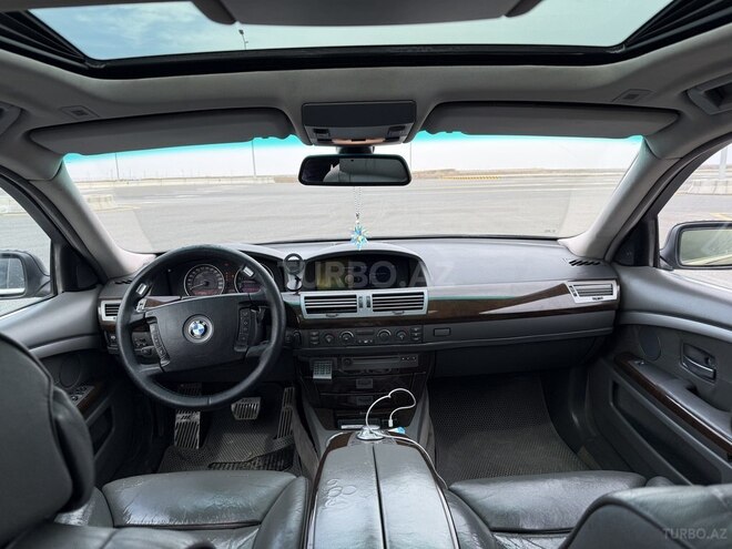 BMW 745-9