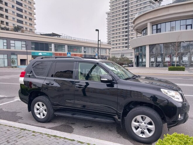 Toyota Land Cruiser Prado 2011, 238,432 km - 2.7 l - Bakı