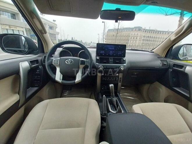 Toyota Land Cruiser Prado 2011, 238,432 km - 2.7 l - Bakı
