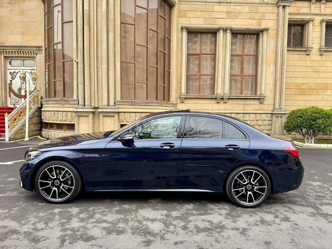 Mercedes C 300 2018, 143,000 km - 2.0 l - Bakı
