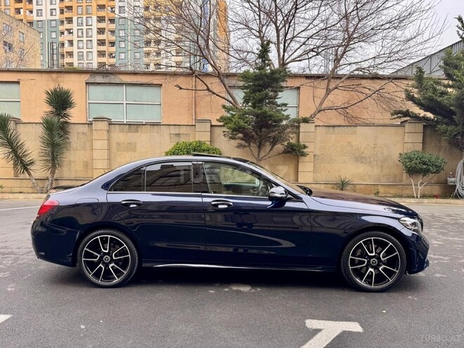 Mercedes C 300 2018, 143,000 km - 2.0 l - Bakı