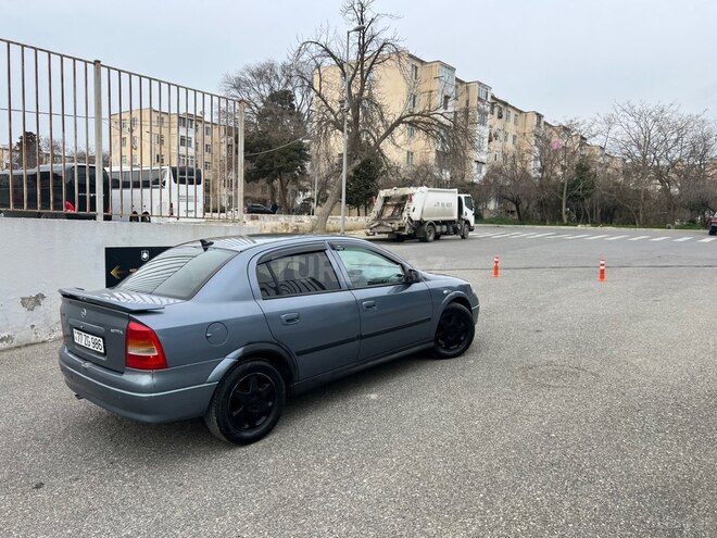 Opel Astra 2000, 306,000 km - 1.6 l - Bakı