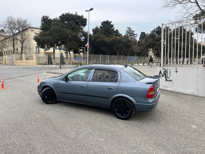 Opel Astra 2000, 306,000 km - 1.6 l - Bakı