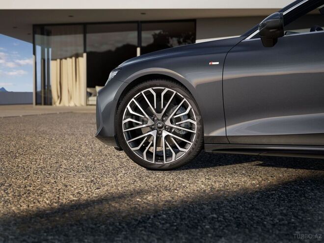 Audi A6-4