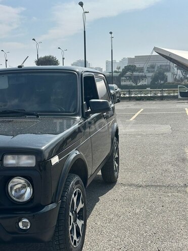 LADA (VAZ) Niva-7