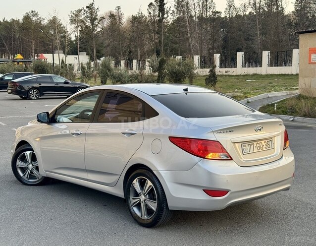 Hyundai Accent 2016, 247,776 km - 1.6 l - Bakı