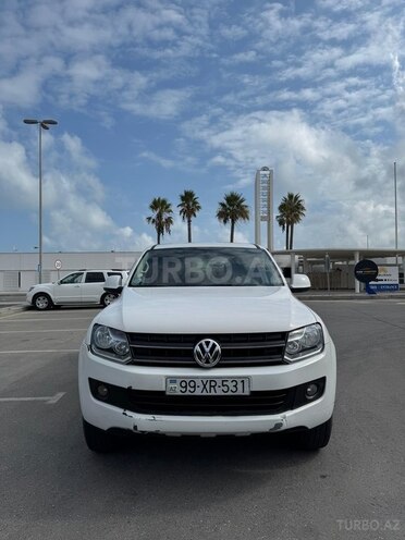 Volkswagen Amarok-1