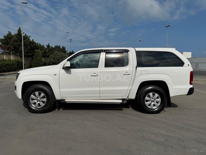 Volkswagen Amarok-2