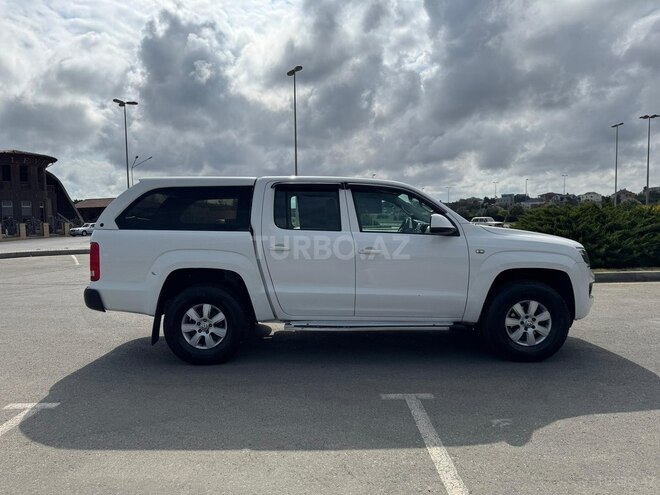 Volkswagen Amarok-3