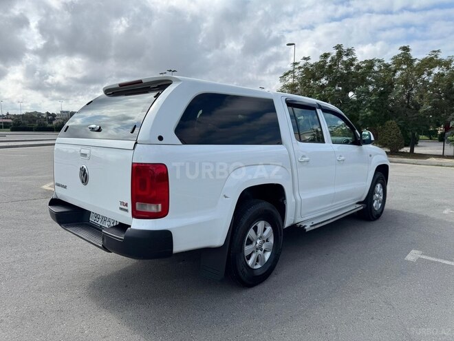 Volkswagen Amarok-7