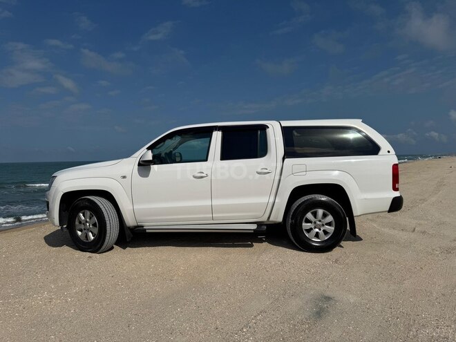 Volkswagen Amarok-6