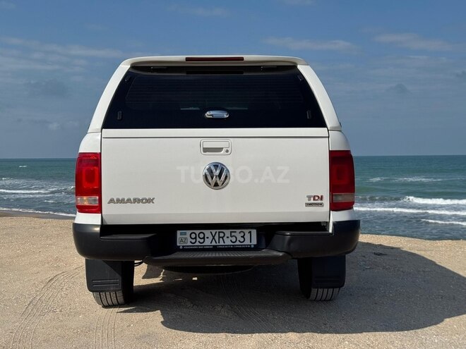 Volkswagen Amarok-21