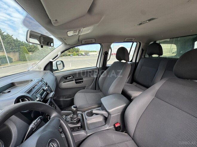 Volkswagen Amarok-16