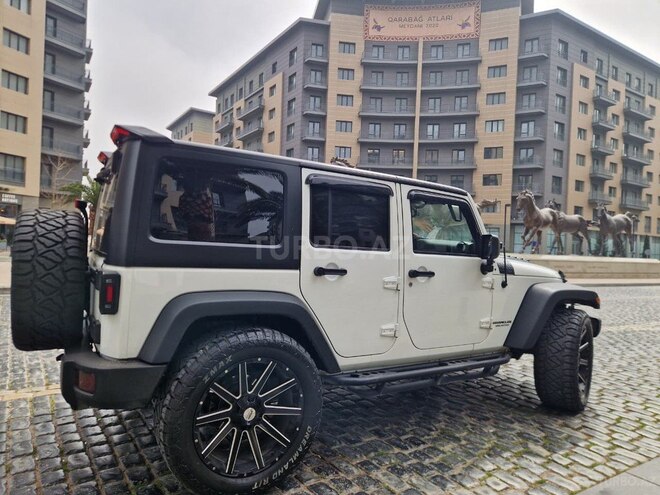 Jeep Wrangler 2014, 220,000 km - 2.8 l - Bakı